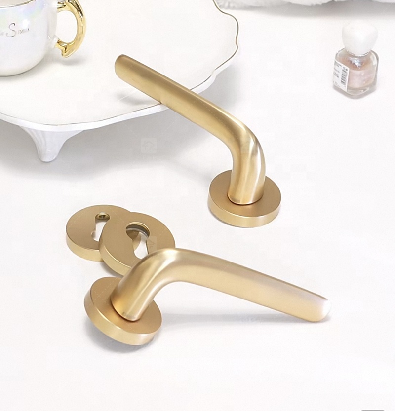 Premium Matte Gold Finish Door Lock Keyed Cylinder Modern Design for Hotels Apartments Durability Meets Style Easy