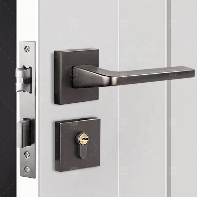 Simple Design Square Rose Interior Split Door Lock Matte Gunmetal Door Lever Handle Set With Key