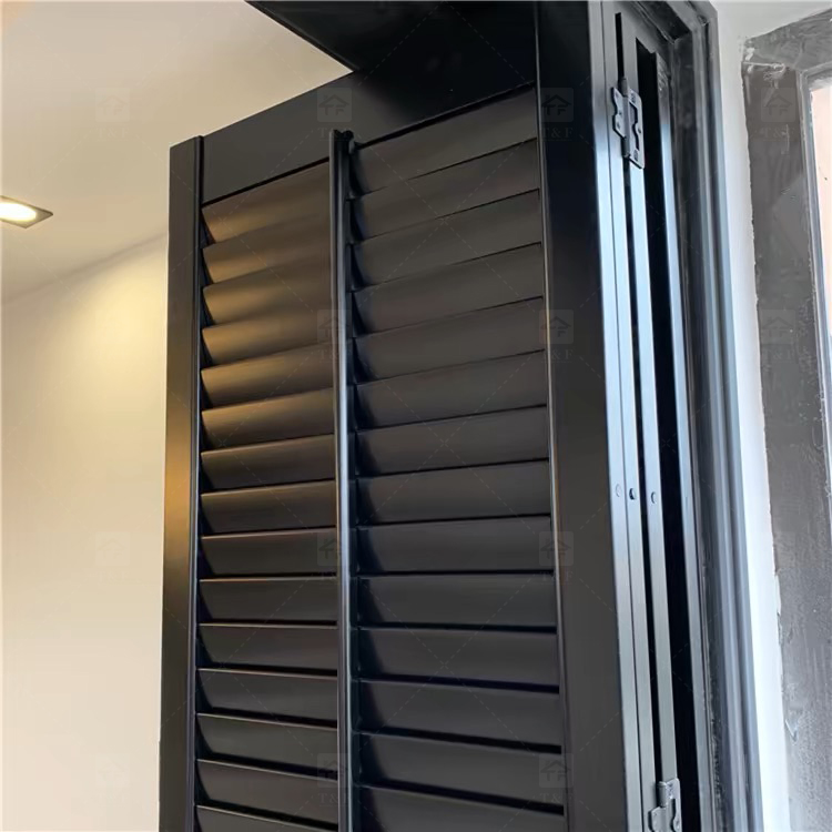Modern Style High Quality Wooden Plantation Window Louver Western Style Adjustable Shutters Bathroom House Fashionable Window