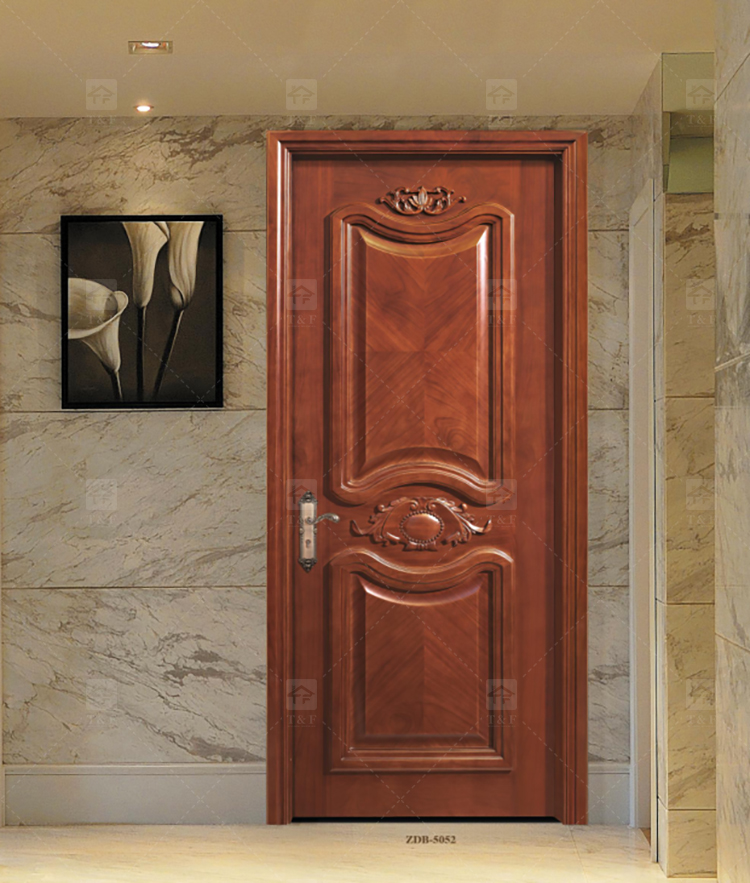 Modern Solid Wood Villa Door Hot Selling Interior Living and Bedroom Door with Carving Technique Finished Surface