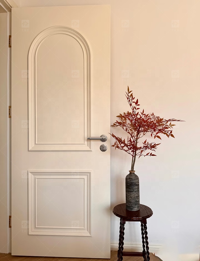 Modern Waterproof Solid Wood Interior Doors New Design with Accessories on Sale for Hotel and Bedroom Application