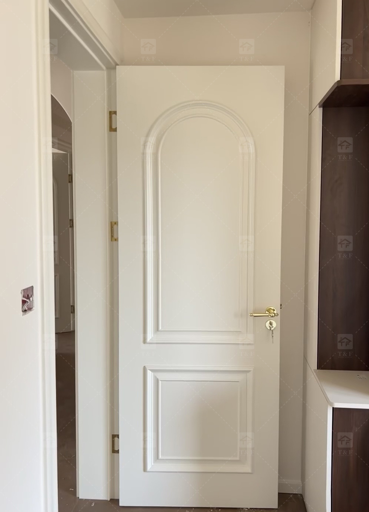 Modern Waterproof Solid Wood Interior Doors New Design with Accessories on Sale for Hotel and Bedroom Application