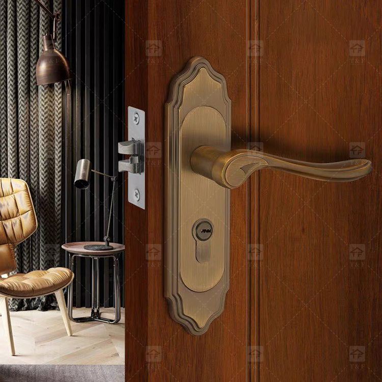 Wholesale Modern Zinc Alloy Wooden Silent Mechanical Door Locks for Villa Apartment Hotel Bedroom Study