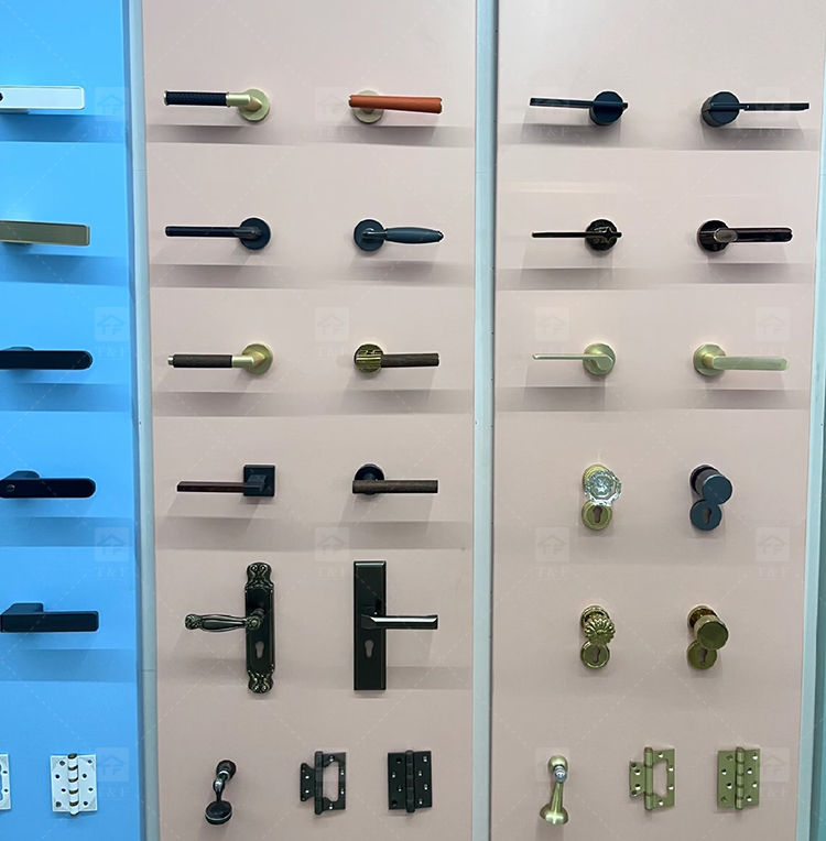 Wholesale Modern Zinc Alloy Wooden Silent Mechanical Door Locks for Villa Apartment Hotel Bedroom Study