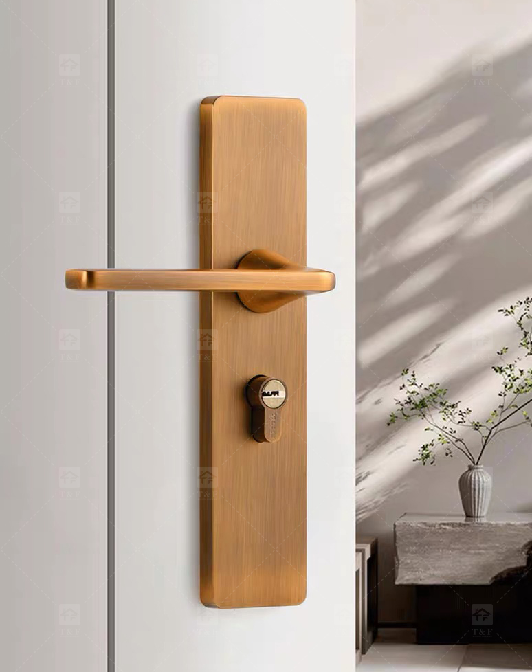 Modern Rustproof SUS304 Stainless Steel Hotel Interior Door Lock Set Silent Mechanism Wooden Lever Lock Multiple Available